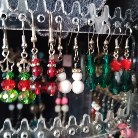 HipStarArt Jewelry - Santa snowmen XMas trees Vtg Crystal rhinestone lampwork bead earrings